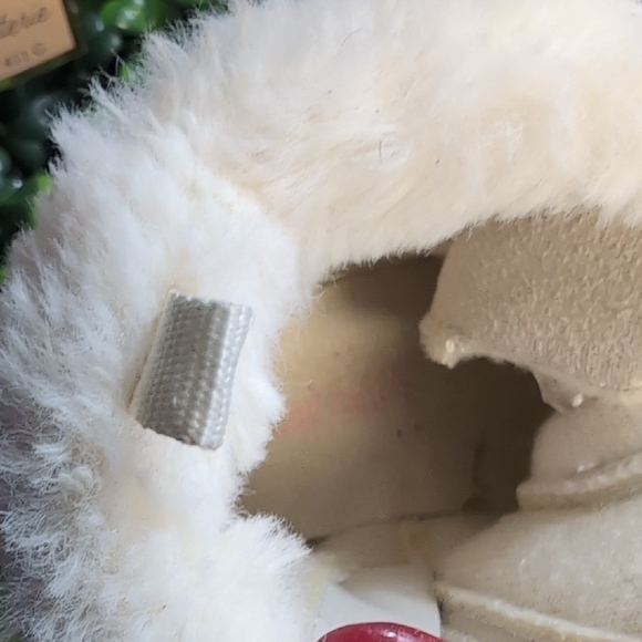 Carter's Kids Sparkle Boots with Pink Laces and Fur - Picture 12 of 13